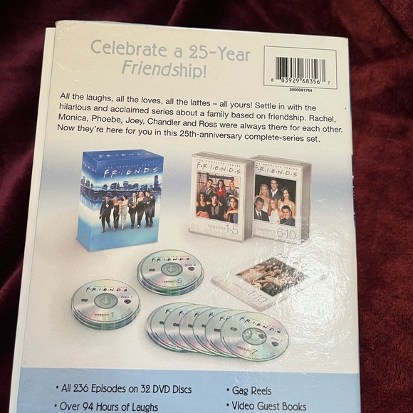 Friends: The Complete Series (Seasons 1-10) Anniversary 32 DVD Box Set. 94 Hrs. - Picture 4 of 4